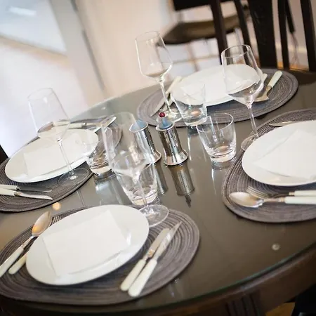 Die-schlosserei Apartamento